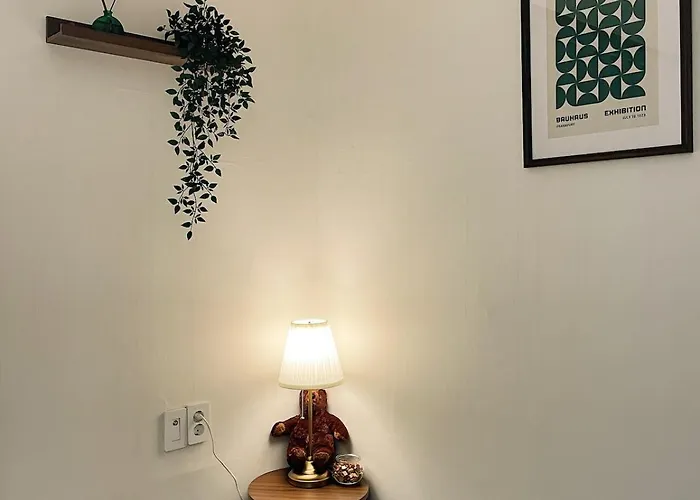 Singil Station 1min 3br 4k Cinema *